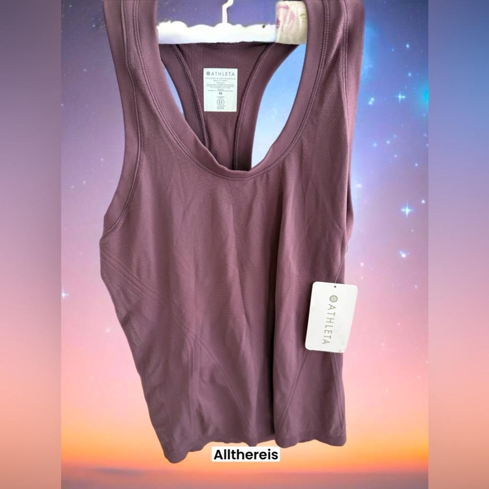 NWT Athleta Momentum tank M